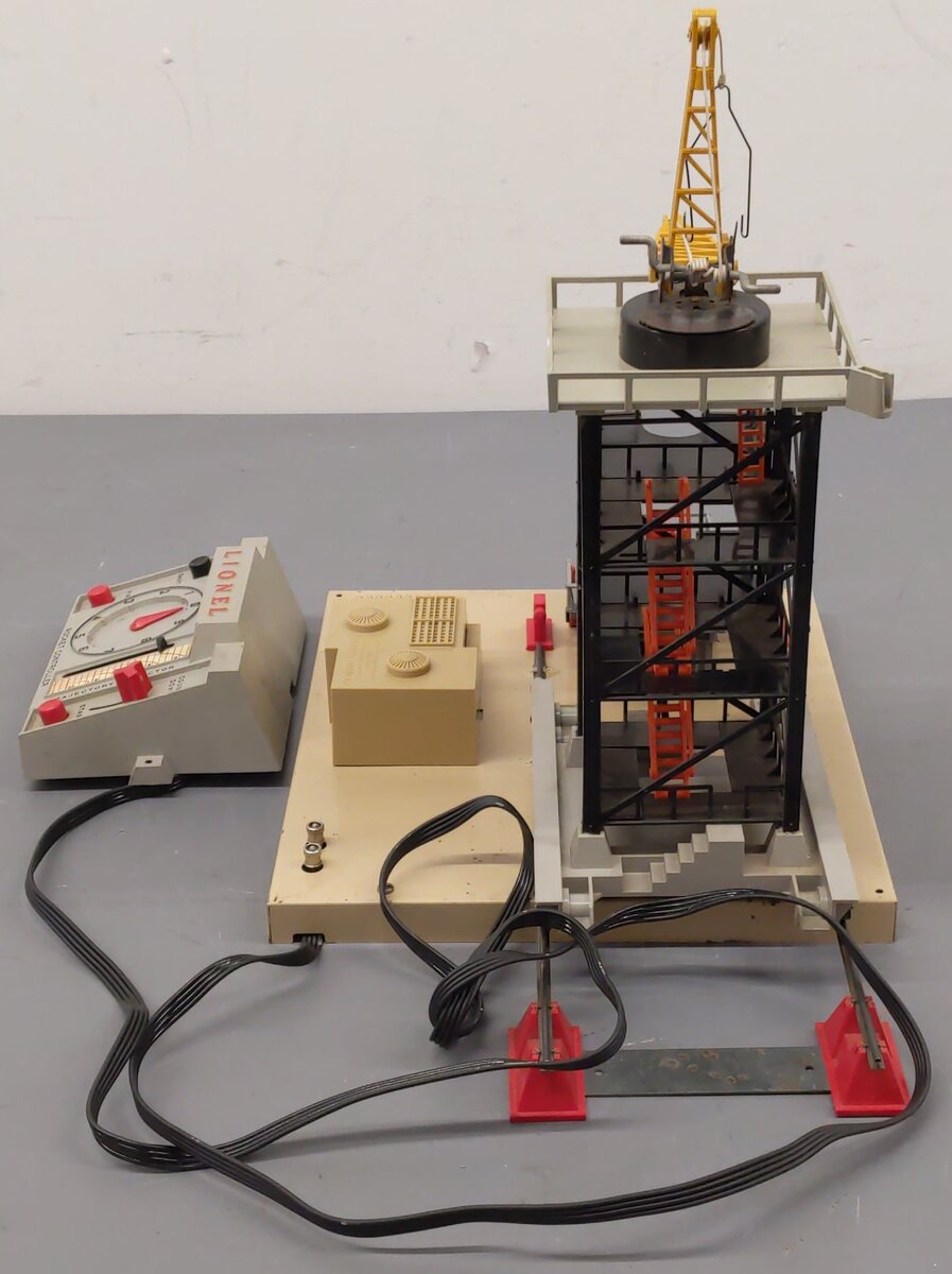 Lionel 175 Vintage O Operating Rocket Launcher Platform VG