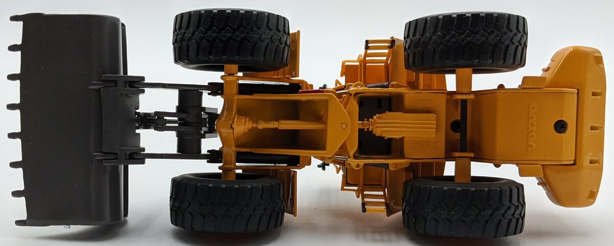 Motorart 1:50 Volvo L180E Front End Loader NIB