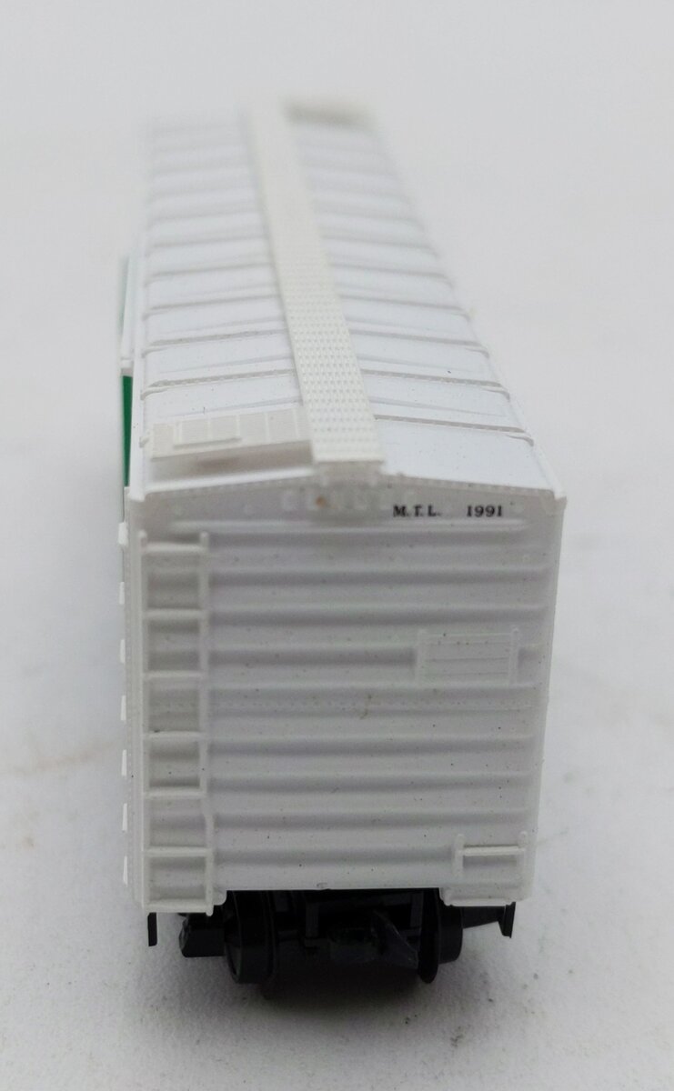 Micro-Trains 02000086 N Scale Micro-Trains Line Standard Box Car #1991 LN/Box