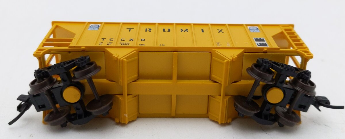 Walthers 932-50138 N Greenville  Trumix 100T 2 Bay Hopper LN/Box