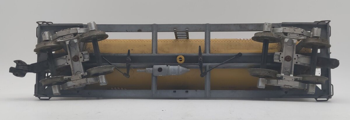 Aristo-Craft 41604 G Scale Union Pacific Triple Dome Tank Car