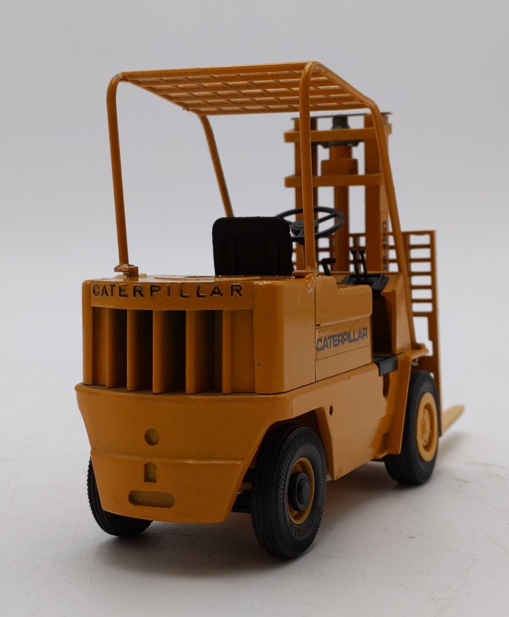 Gescha 215 1:25 Scale Caterpillar Forklift LN