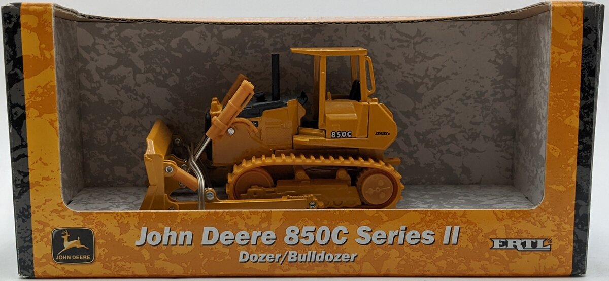 Ertl 15232 1:50 John Deere 850C Series 2 Bulldozer NIB