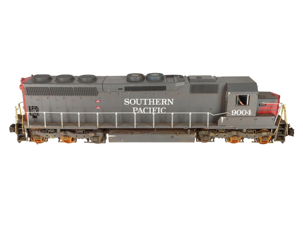 Aristo-Craft 22401 G Scale Southern Pacific SD45 Diesel Locomotive #9004 VG