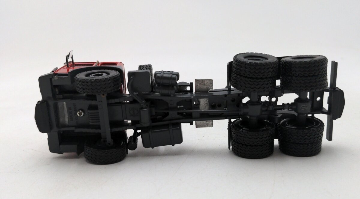 Conrad 3109 1:50 MAN 6X4 Tractor Unit w/Aircon Unit & Winch LN/Box