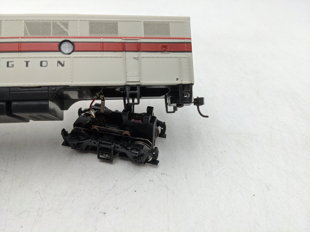 Proto 1000 23965 CB&Q F3B Powered B-Unit #120B EX/Box