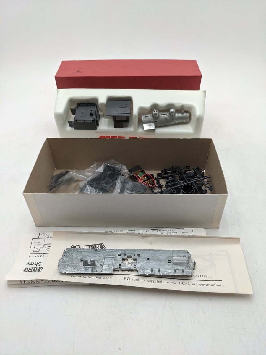 Roundhouse 380 HOn3 Scales 2-Truck Shay Undecorated Steam Locomotive Kit EX/Box