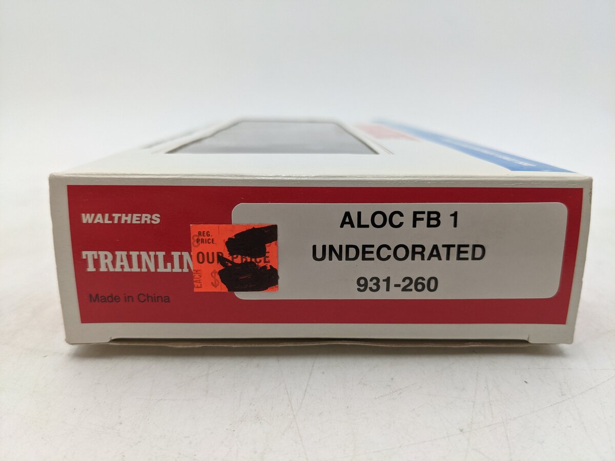 Walthers 931-260 HO Undecorated Alco FB-1 Powered Diesel Locomotive EX/Box