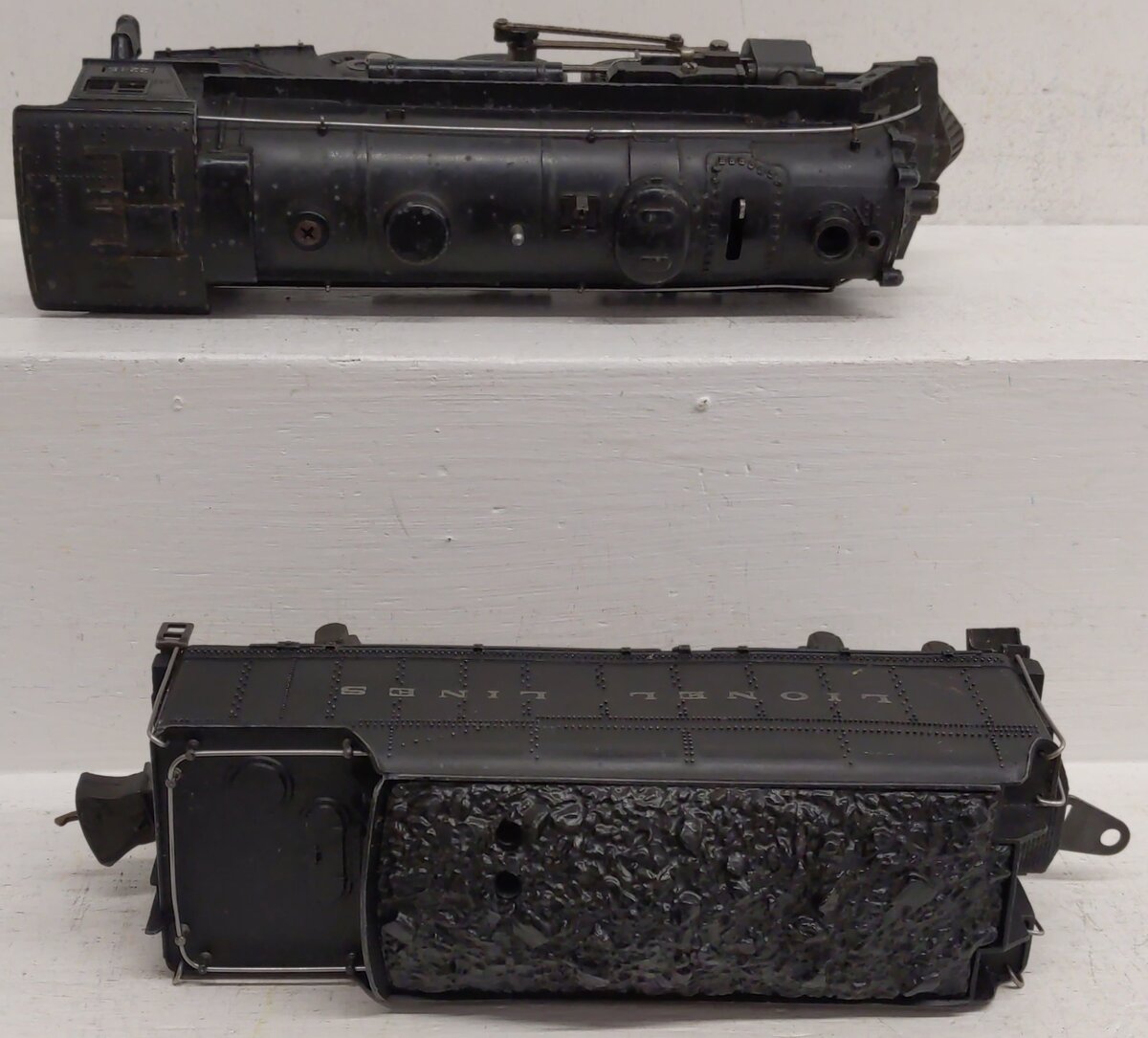 Lionel 224E Vintage O Die-Cast 2-6-2 Steam Locomotive & Tender 2224W VG