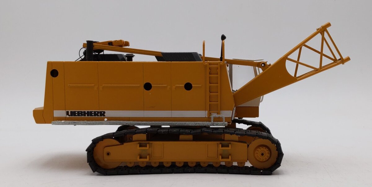 Conrad 2831 1:50 Scale LIEBHERR HS 883 Lattice Boom Crane NIB
