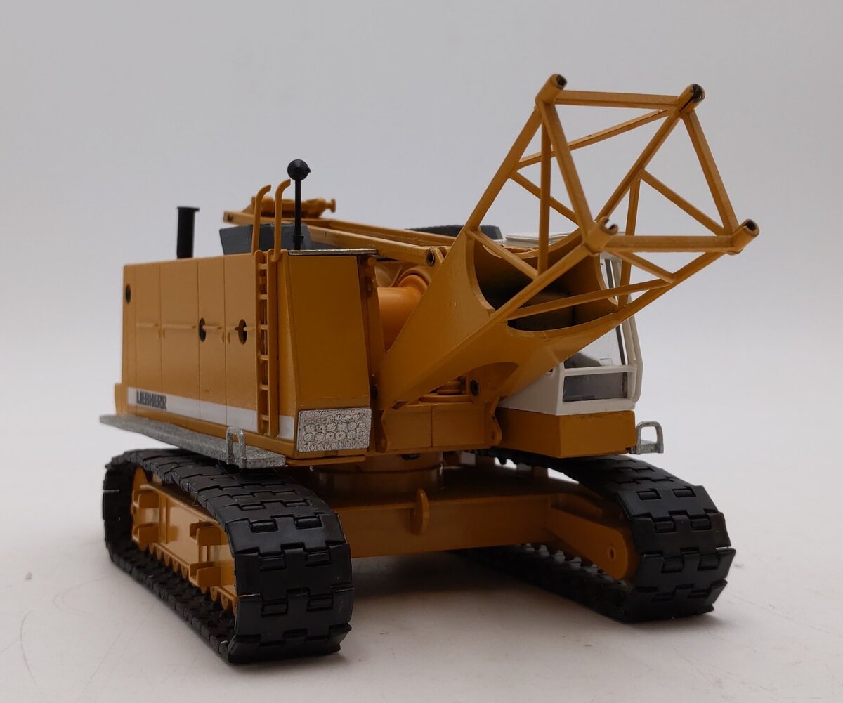 Conrad 2831 1:50 Scale LIEBHERR HS 883 Lattice Boom Crane NIB