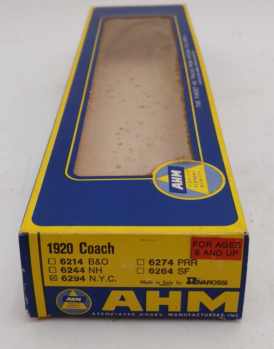 AHM HO New York Central Passenger Car #1966 EX/Box