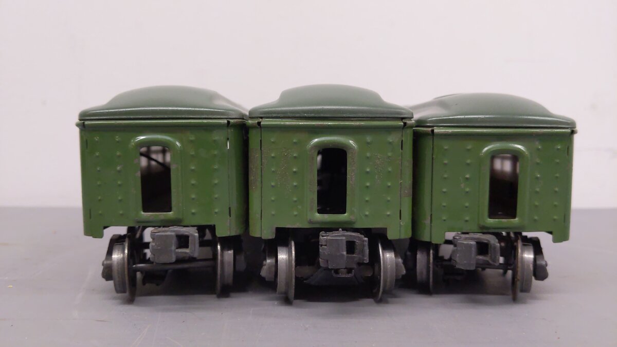 Lionel 2440S Vintage O Lionel Lines Illuminated Grn Tinplate Passenger 3-Car Set VG