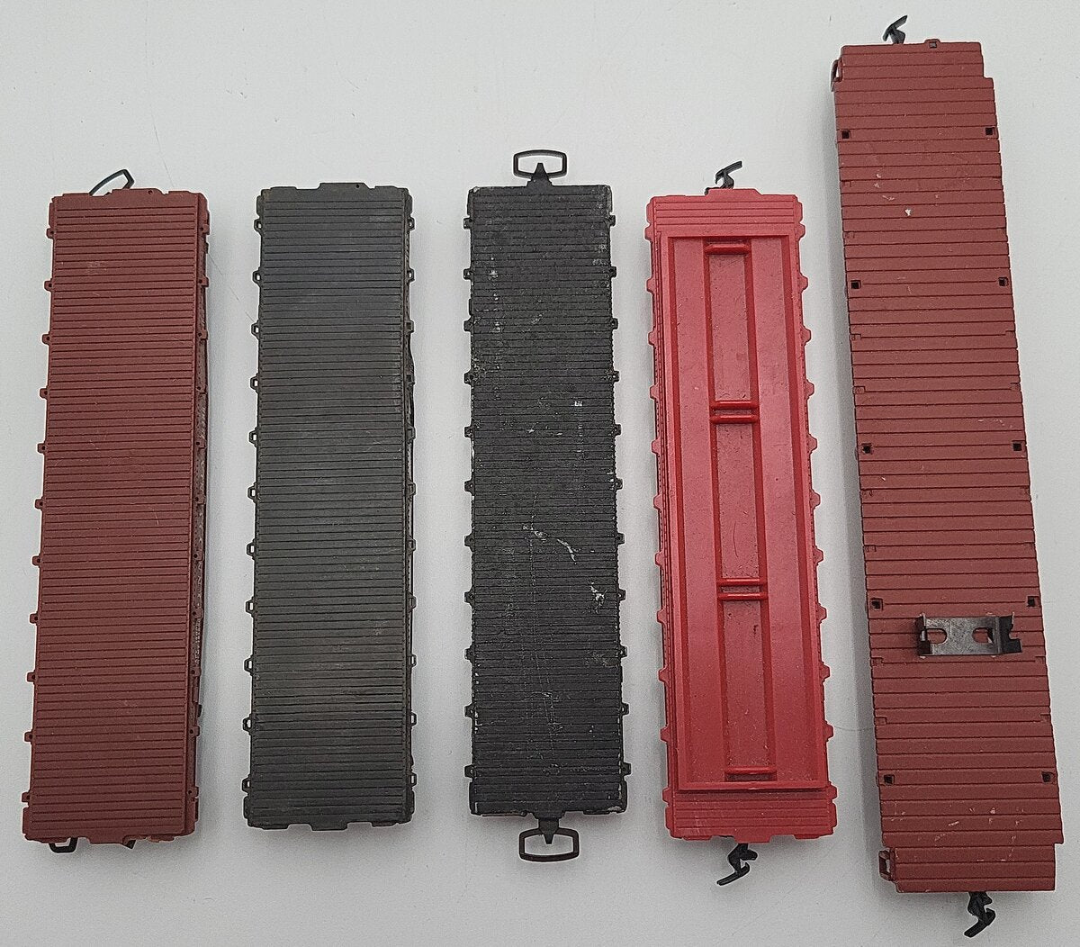 Mantua & Other HO Scale Assorted Freight Cars: 90806, 475488, 33509 [5] VG