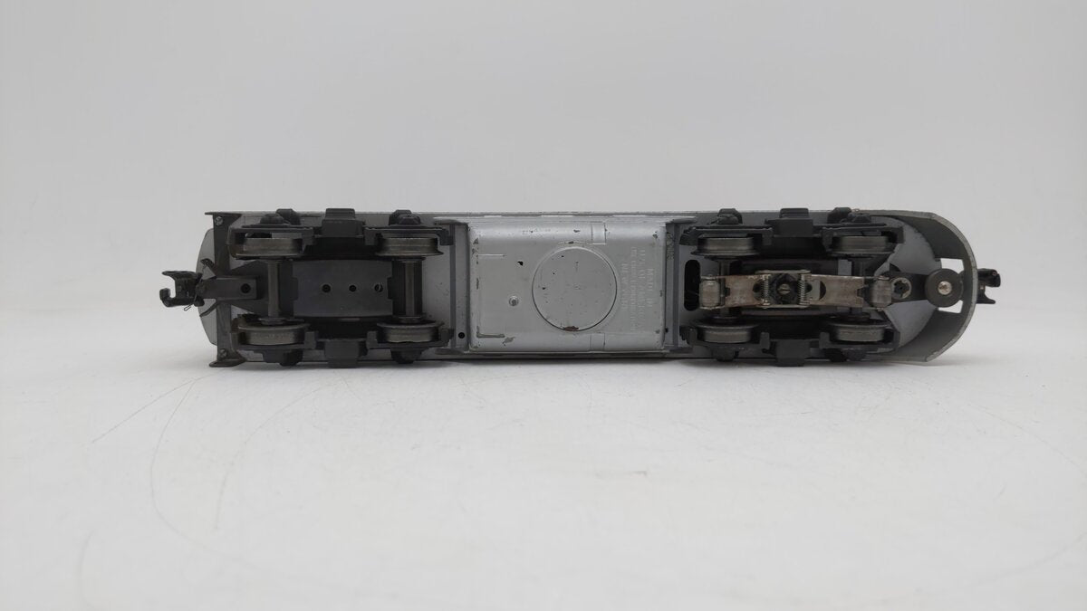 Lionel 2383P Vintage O Santa Fe F-3 A Powered Diesel Locomotive EX