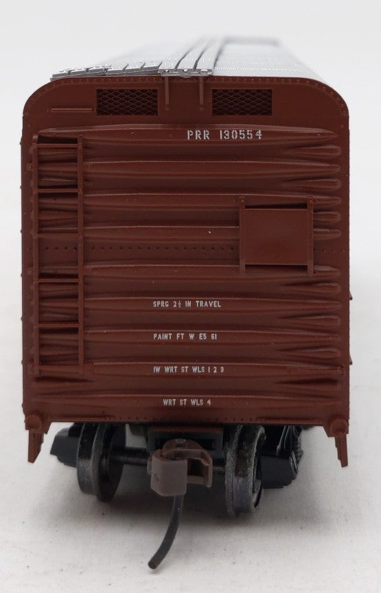 Bowser K-11 HO Scale Pennsylvania Railroad 40' Stock Car #130554 LN/Box