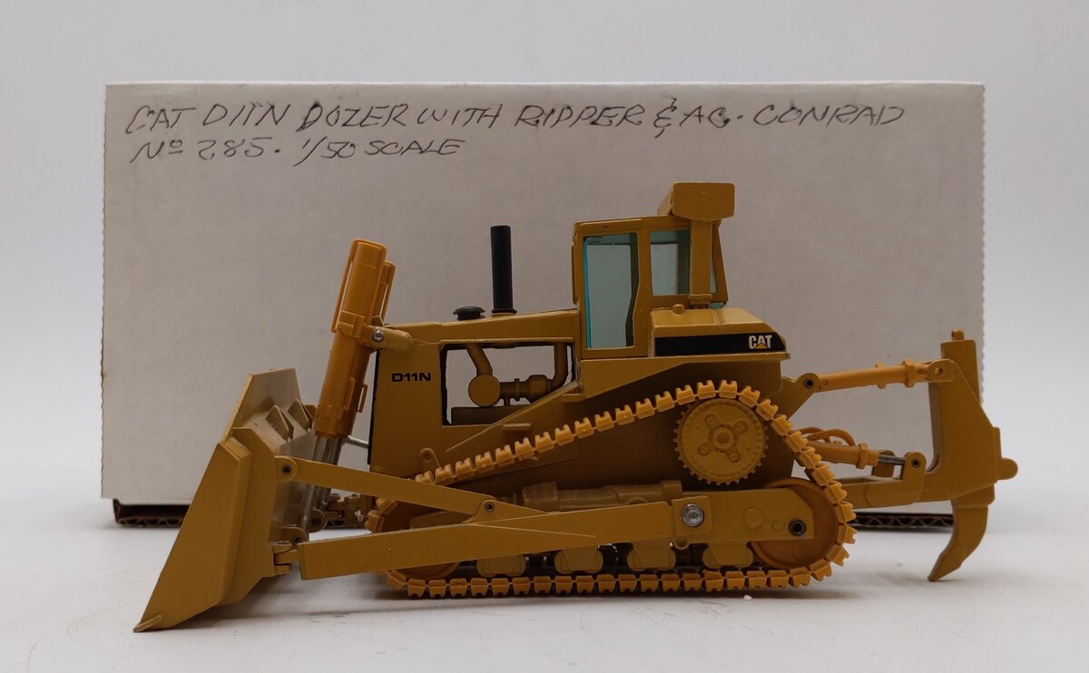 Conrad 285 1:50 Scale D11N Bulldozer w/Ripper LN