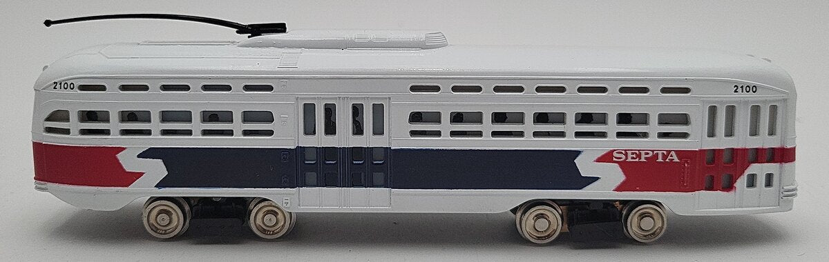 Bachmann 41-629-C1 HO Septa Streamline PCC Trolley Motorized w/Lights EX/Box