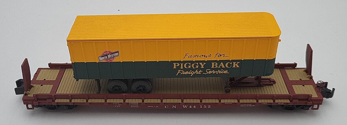 S Scale Piggyback Chicago and Northwestern Trailer Car #44152 LN