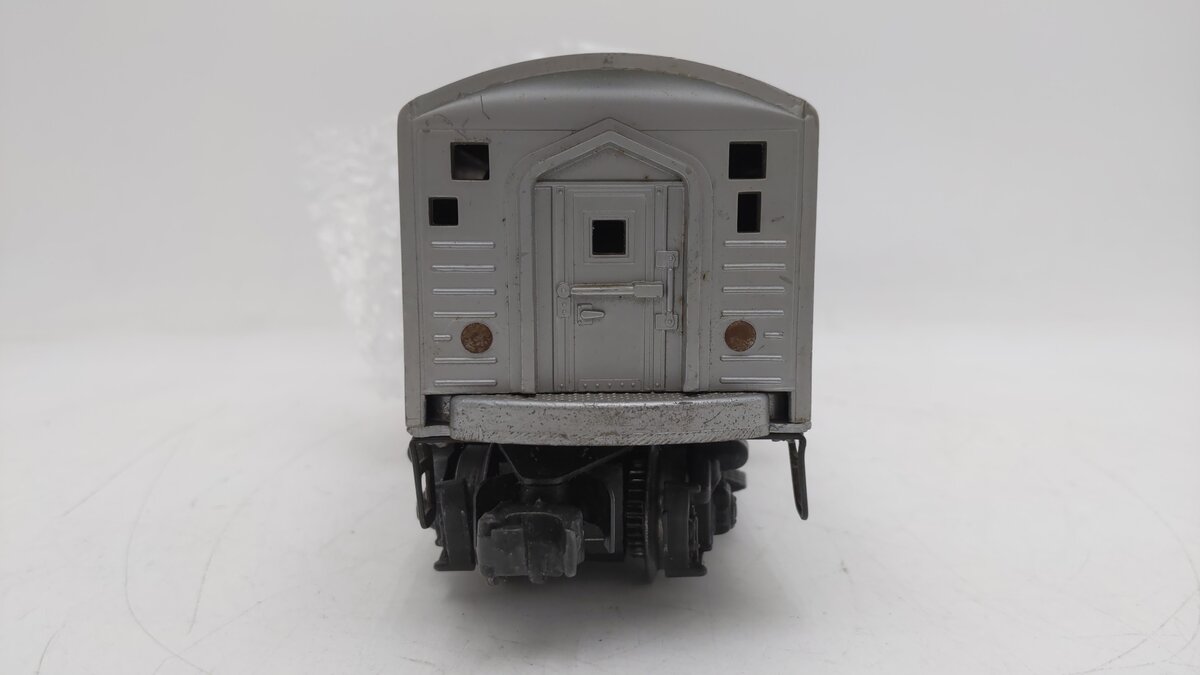 Lionel 2243P Vintage O Santa Fe F-3 A Powered Diesel Locomotive EX