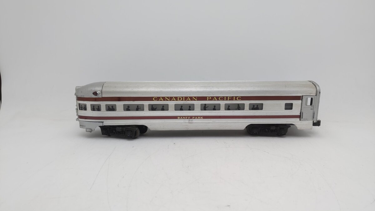 Lionel 2551 Vintage O Canadian Pacific Banff Park Aluminum Observation Car EX/Box