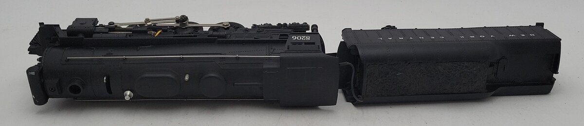 Lionel 6-8206 O Gauge New York Central Hudson 4-6-4 Steam Locomotive & Tender VG