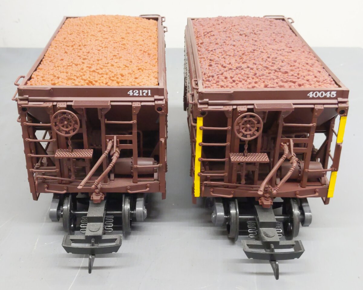 LGB 40045 G Scale Pennsylvania Ore Car (Set of 2) LN