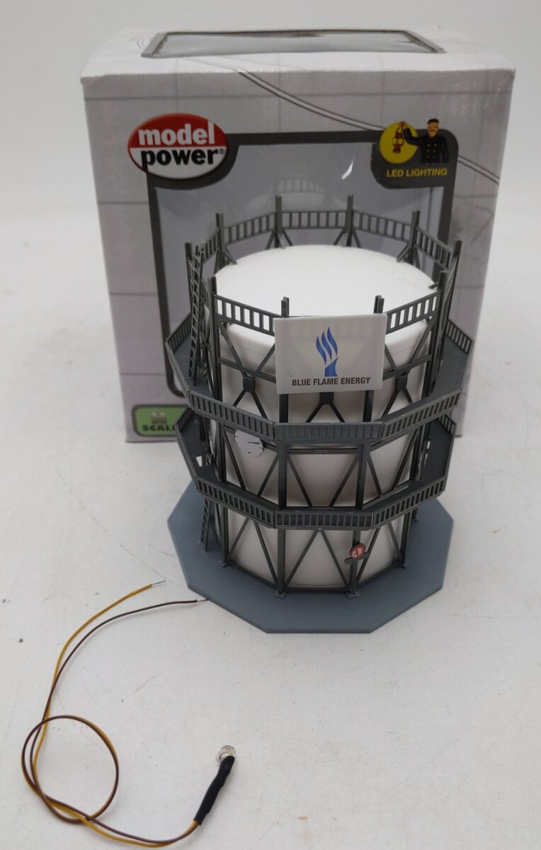 Model Power 2590 N Scale Large Oil Storage Tank EX/Box