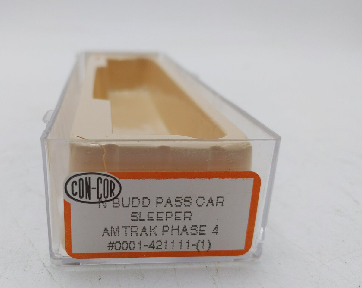 Con-Cor 0001-421111-(1) N Amtrak Sleeper Car 