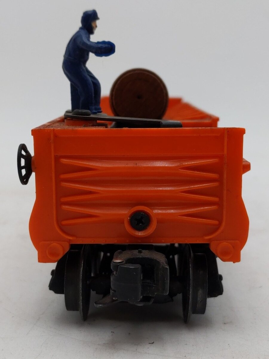 Lionel 3562-75 Vintage O Orange AT&SF Operating Barrel Car VG/Box