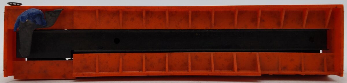 Lionel 3562-75 Vintage O Orange AT&SF Operating Barrel Car VG/Box