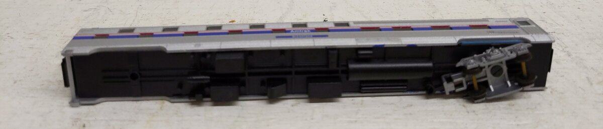 Con-Cor 0001-422111-(1) N Amtrak Slumber-Coach Car Dreamland EX/Box