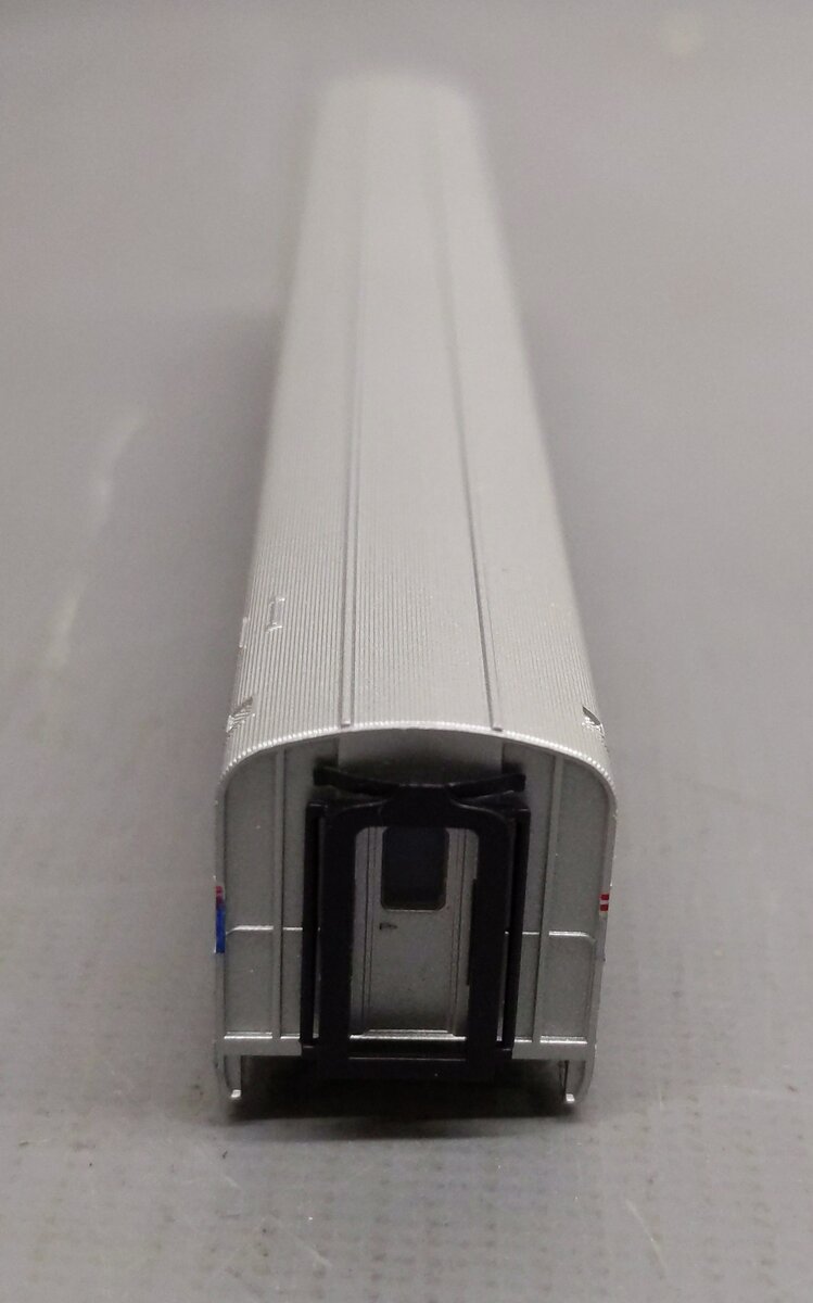 Con-Cor 0001-422111-(1) N Amtrak Slumber-Coach Car Dreamland EX/Box