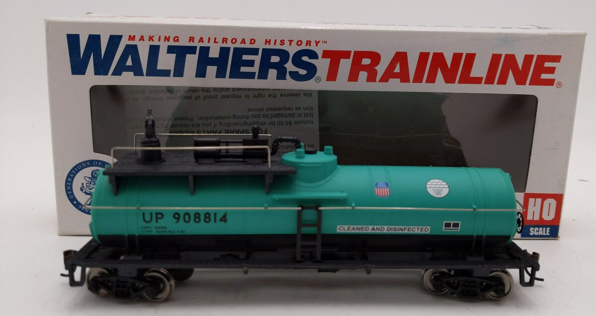 Walthers 931-1793 HO Union Pacific Firefighting Car #908814 - Ready to Run LN/Box