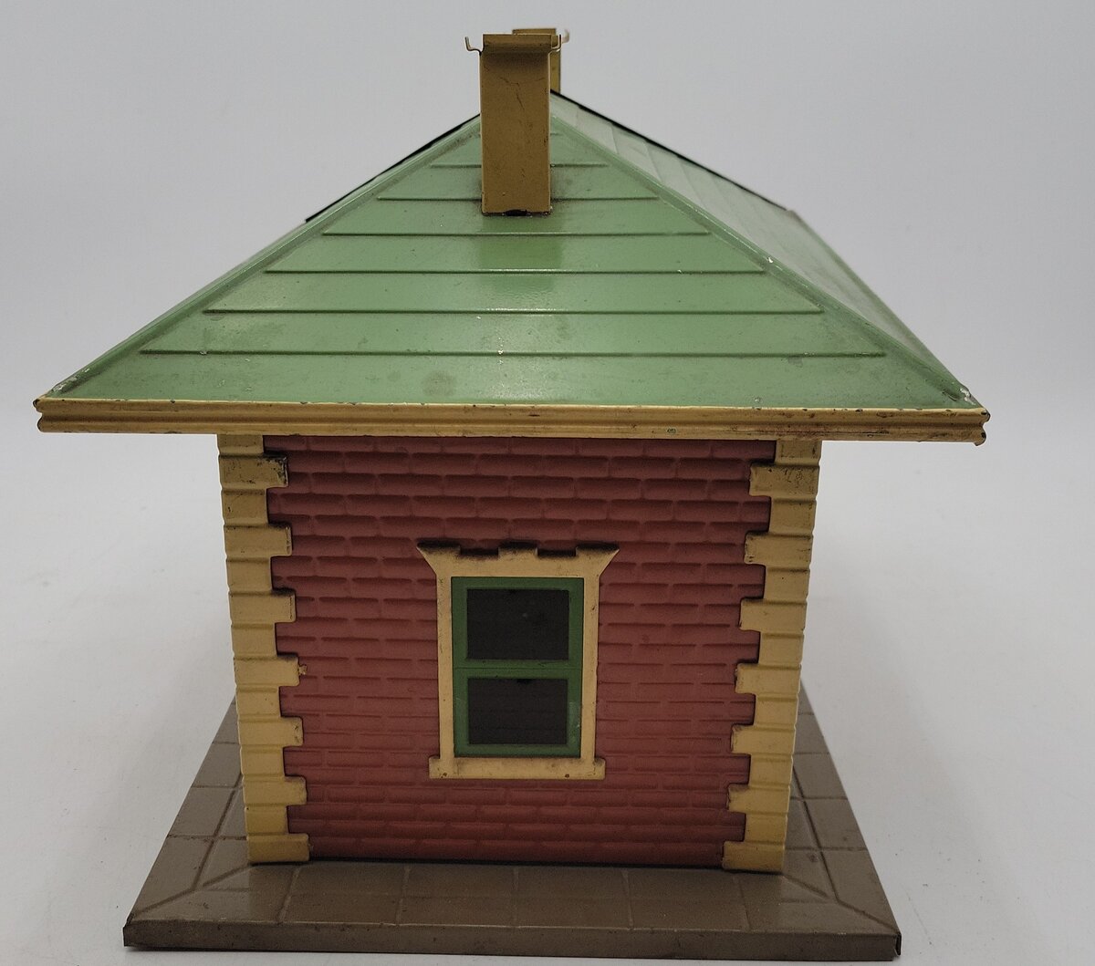 Lionel 122 Vintage O Illuminated Railroad Station VG