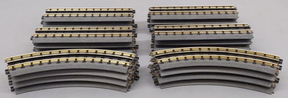 MTH O Gauge RealTrax Straight And Curved Track Sections [24] EX