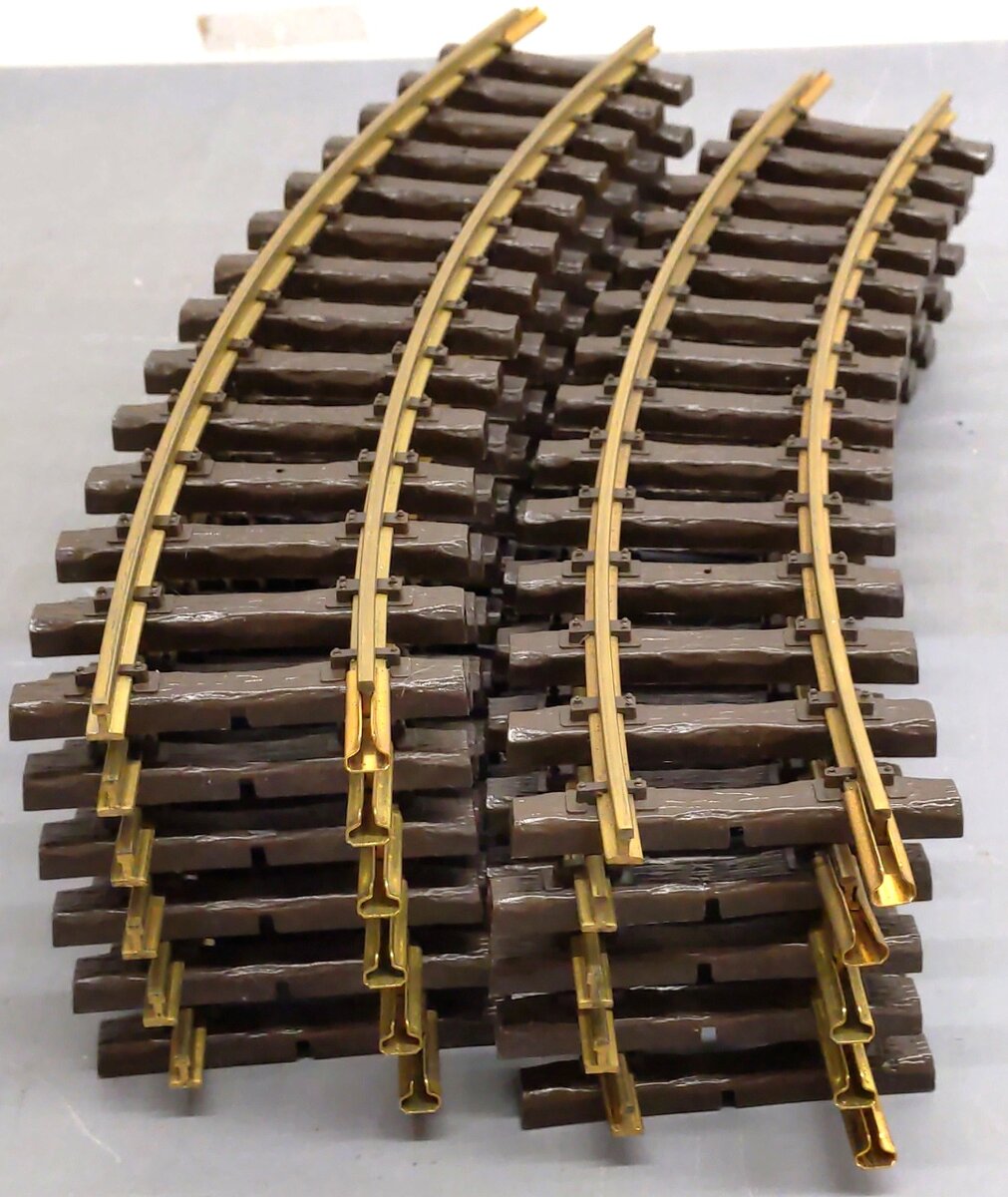 LGB 1500 G Wide Radius Curved Track (11) VG/Box