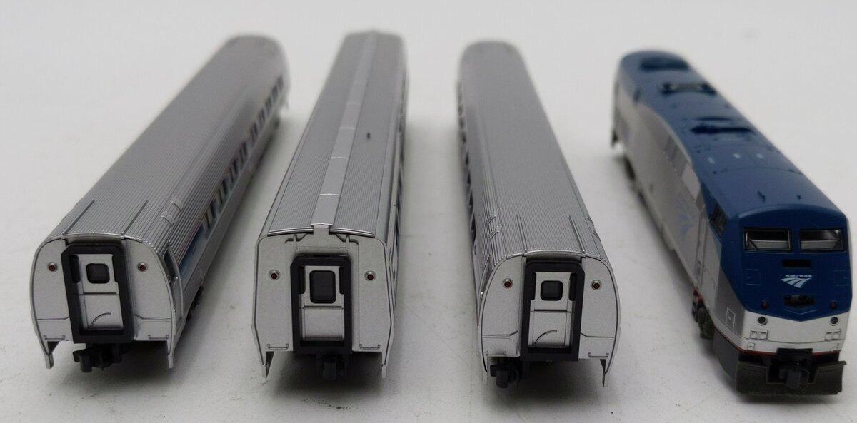 Kato 106-6285 N Scale Amtrak Passenger Train Set (Set of 4) LN/Box