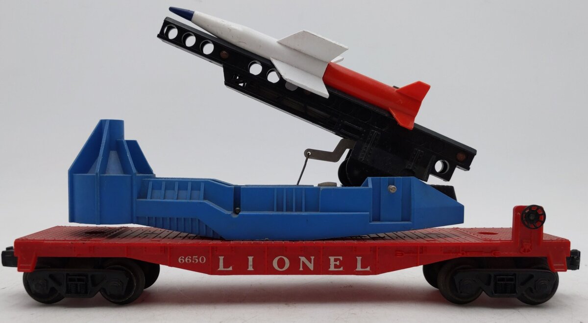Lionel 6650 Vintage O IRBM Rocket Launcher VG