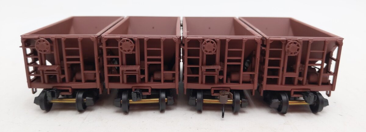 Walthers 932-4408 HO Scale Undecorated (Data Only) Ore Cars (Pack of 4) EX/Box