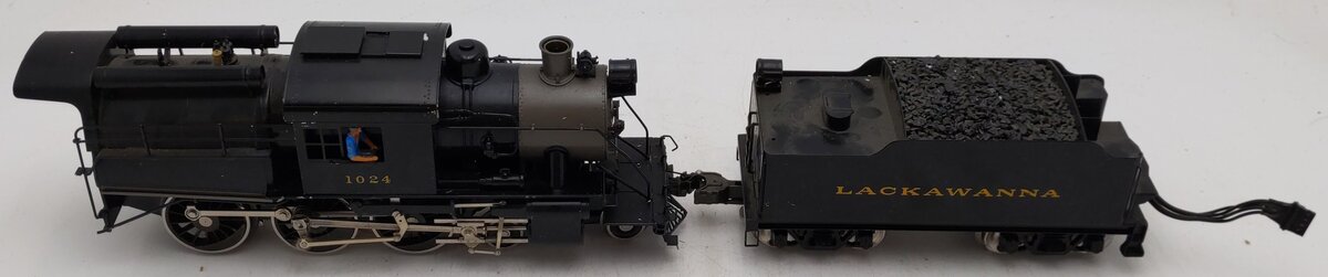 Williams 5016 Lackawanna 4-6-0 Camelback Steam & Tender #1024 (3-Rail) VG/Box