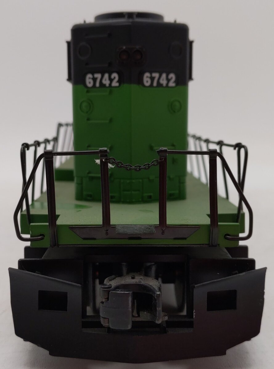Weaver 6700 O Burlington & Northern SD-40-2 Diesel Locomotive #6742 EX/Box
