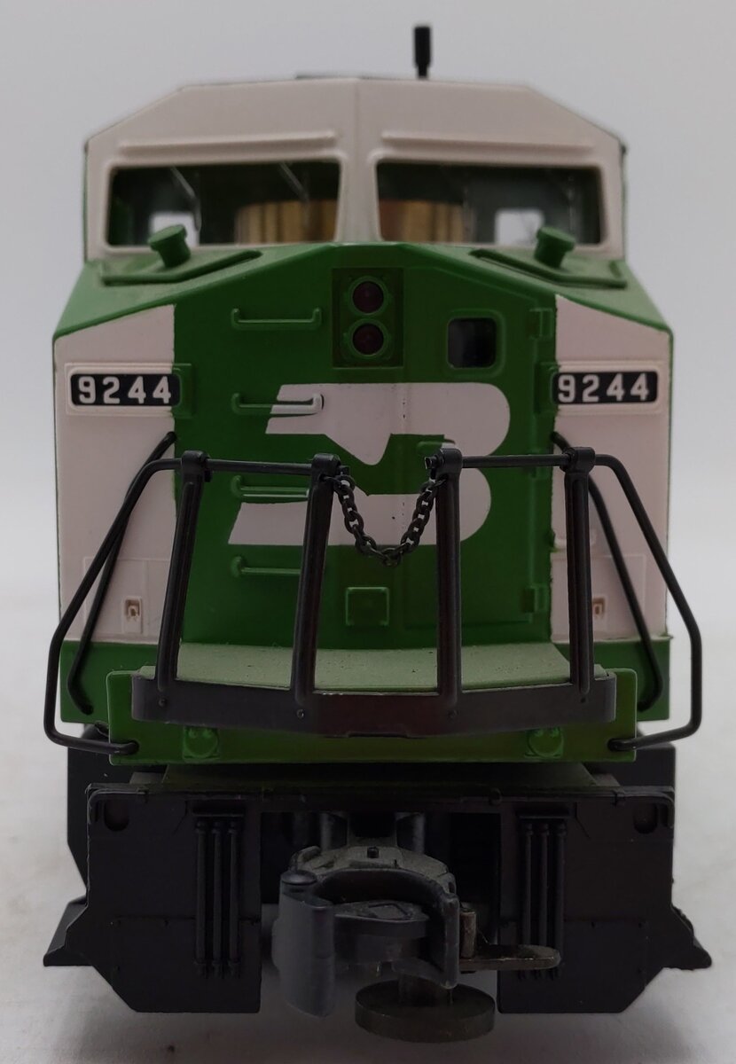 MTH 9244 Burlington Northern Dash-8 Diesel Engine w/Electronic Horn #9244 EX/Box