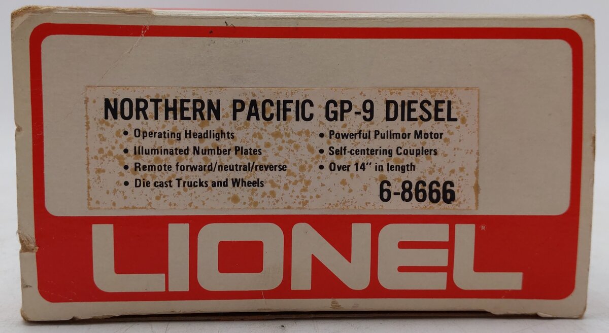 Lionel 6-8666 O Gauge Northern Pacific GP9 Powered Diesel Locomotive #8666 VG/Box