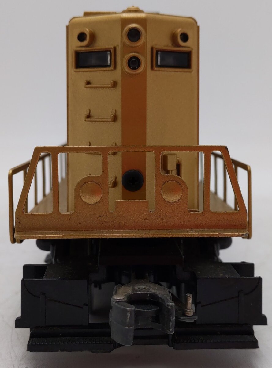 Lionel 6-8666 O Gauge Northern Pacific GP9 Powered Diesel Locomotive #8666 VG/Box