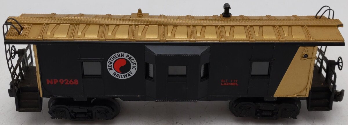 Lionel 6-9268 O Gauge Northern Pacific Bay Window Caboose EX/Box