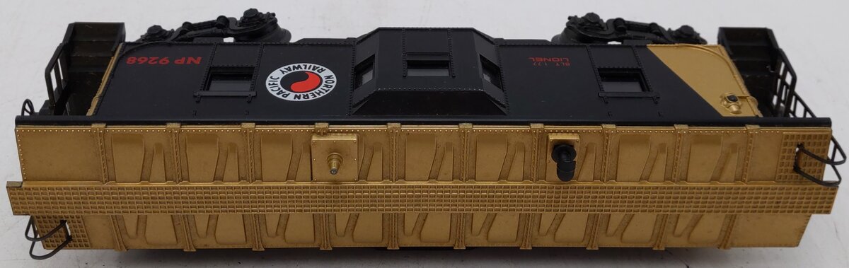 Lionel 6-9268 O Gauge Northern Pacific Bay Window Caboose EX/Box
