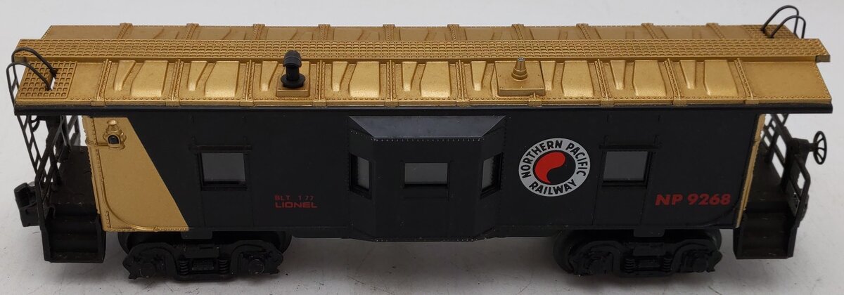 Lionel 6-9268 O Gauge Northern Pacific Bay Window Caboose EX/Box