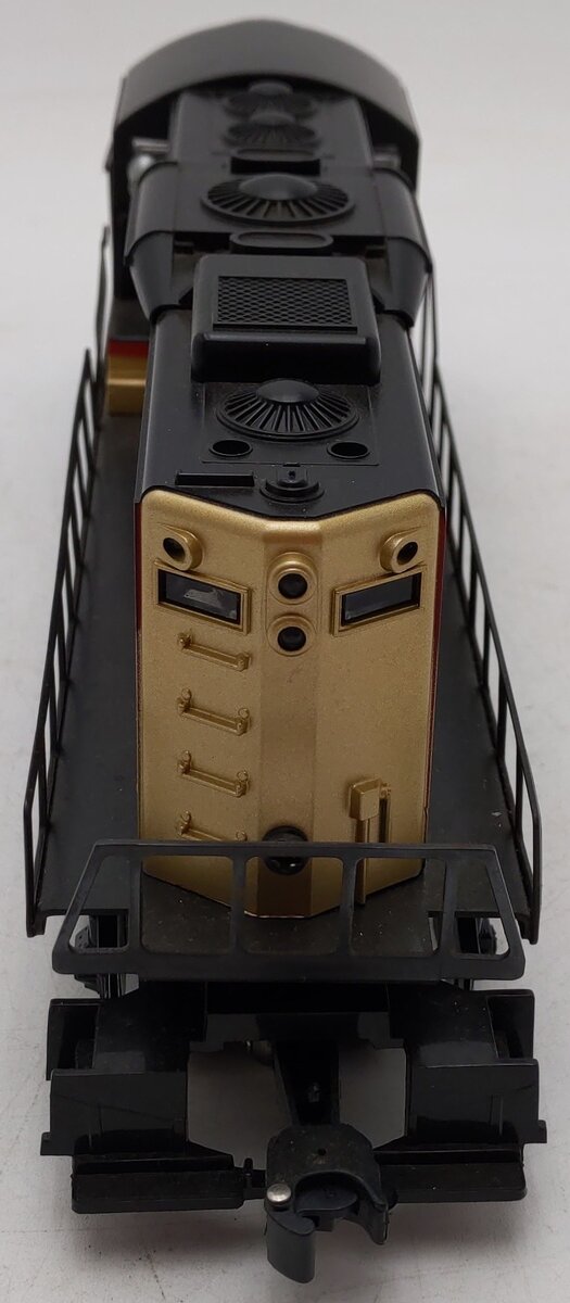 Lionel 6-8679 O Gauge Northern Pacific GP-20 Diesel Locomotive VG/Box