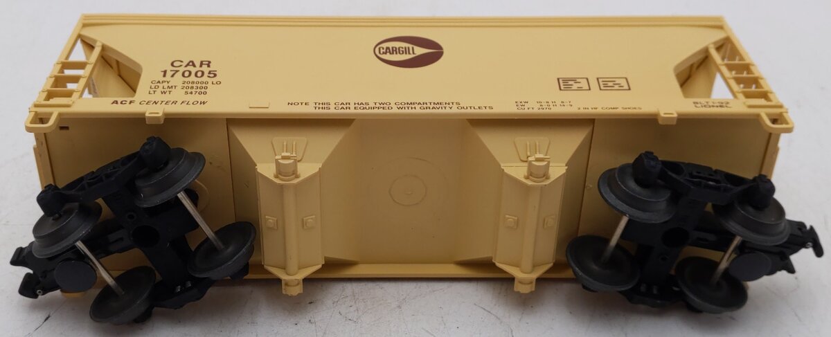 Lionel 6-17005 O Gauge Cargill 2-Bay Center Flow Hopper #17005 EX/Box